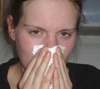 Wenn Nase und Augen laufen - dann hat der Heuschnupfen ein Opfer gefunden, dessen Immunsystem zu viele Histamin produziert (Foto: Maria Lanznaster/ pixelio.de) Wenn Nase und Augen laufen - dann hat der Heuschnupfen ein Opfer gefunden, dessen Immunsystem zu viele Histamin produziert (Foto: Maria Lanznaster/ pixelio.de)